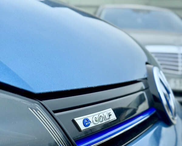 Синий Фольксваген e-Golf, объемом двигателя 0 л и пробегом 71 тыс. км за 8200 $, фото 12 на Automoto.ua