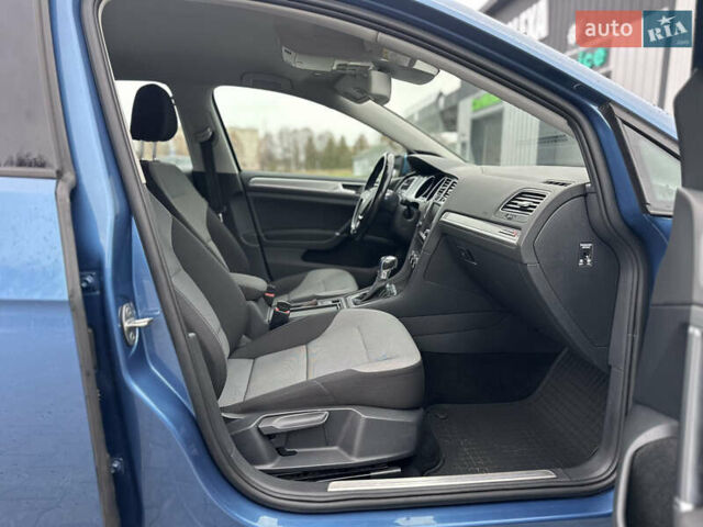 Синий Фольксваген e-Golf, объемом двигателя 0 л и пробегом 168 тыс. км за 7350 $, фото 99 на Automoto.ua