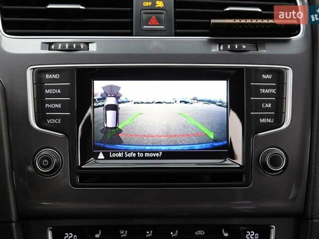 Синий Фольксваген e-Golf, объемом двигателя 0 л и пробегом 96 тыс. км за 9900 $, фото 19 на Automoto.ua