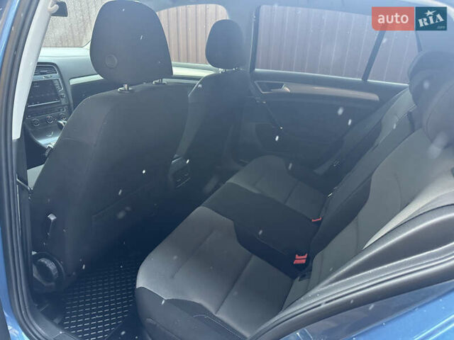 Синій Фольксваген e-Golf, об'ємом двигуна 0 л та пробігом 164 тис. км за 9400 $, фото 9 на Automoto.ua