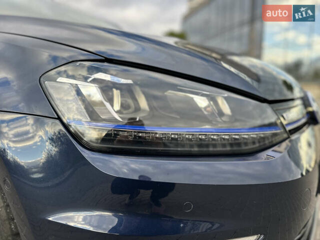 Синій Фольксваген e-Golf, об'ємом двигуна 0 л та пробігом 135 тис. км за 8200 $, фото 38 на Automoto.ua