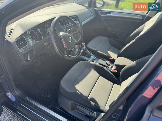 Синий Фольксваген e-Golf, объемом двигателя 0 л и пробегом 195 тыс. км за 7700 $, фото 8 на Automoto.ua
