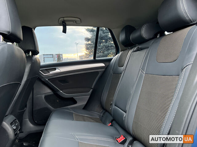 Синий Фольксваген e-Golf, объемом двигателя 24 л и пробегом 24 тыс. км за 8300 $, фото 9 на Automoto.ua