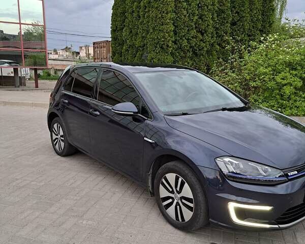 Синій Фольксваген e-Golf, об'ємом двигуна 0 л та пробігом 110 тис. км за 11500 $, фото 11 на Automoto.ua