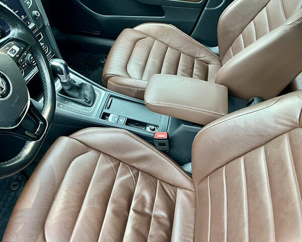 Синій Фольксваген e-Golf, об'ємом двигуна 0 л та пробігом 118 тис. км за 8900 $, фото 21 на Automoto.ua