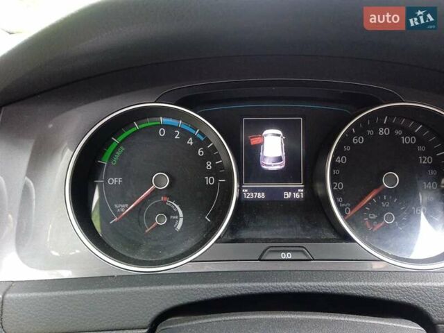 Синій Фольксваген e-Golf, об'ємом двигуна 0 л та пробігом 127 тис. км за 8600 $, фото 1 на Automoto.ua