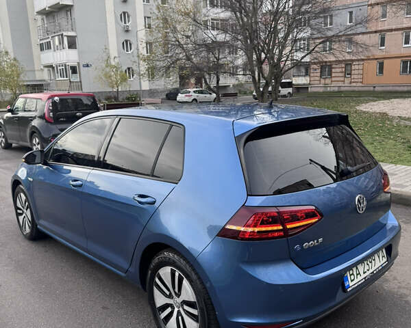 Синий Фольксваген e-Golf, объемом двигателя 0 л и пробегом 99 тыс. км за 9500 $, фото 15 на Automoto.ua