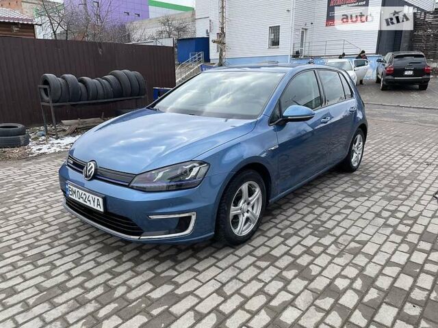 Синий Фольксваген e-Golf, объемом двигателя 0 л и пробегом 110 тыс. км за 13900 $, фото 4 на Automoto.ua