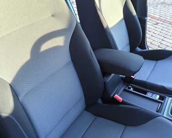 Синій Фольксваген e-Golf, об'ємом двигуна 0 л та пробігом 88 тис. км за 9750 $, фото 107 на Automoto.ua