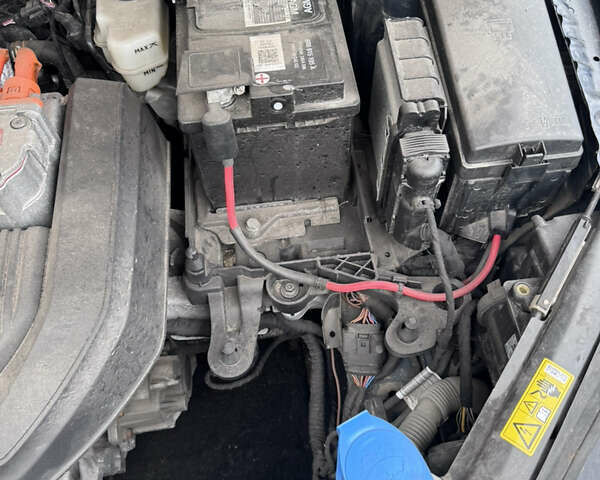 Синий Фольксваген e-Golf, объемом двигателя 0 л и пробегом 99 тыс. км за 9500 $, фото 66 на Automoto.ua