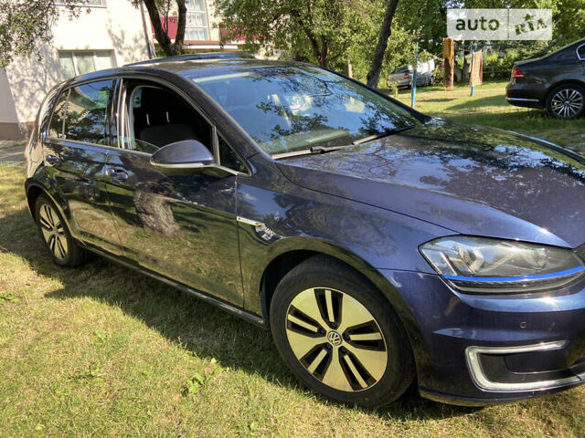 Синий Фольксваген e-Golf, объемом двигателя 0 л и пробегом 80 тыс. км за 13700 $, фото 10 на Automoto.ua