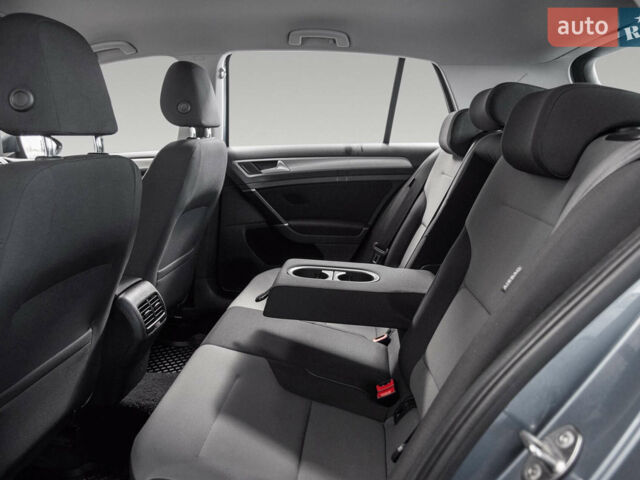 Синий Фольксваген e-Golf, объемом двигателя 0 л и пробегом 93 тыс. км за 6700 $, фото 20 на Automoto.ua