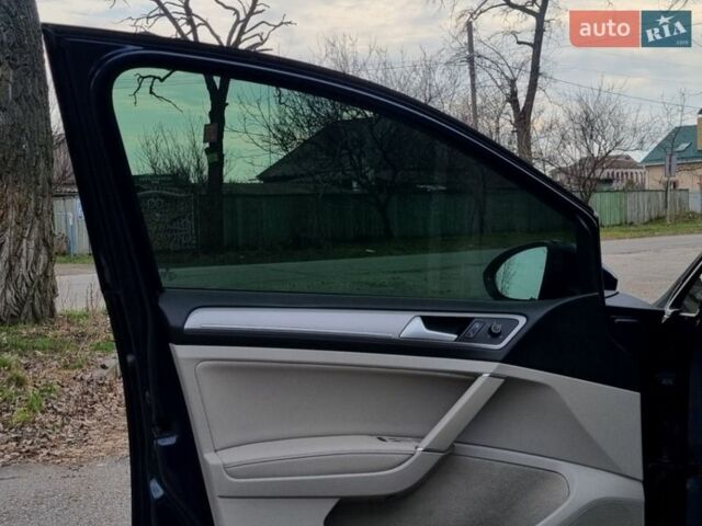 Синій Фольксваген e-Golf, об'ємом двигуна 0 л та пробігом 170 тис. км за 10500 $, фото 11 на Automoto.ua