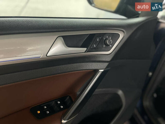 Синій Фольксваген e-Golf, об'ємом двигуна 0 л та пробігом 85 тис. км за 8700 $, фото 22 на Automoto.ua