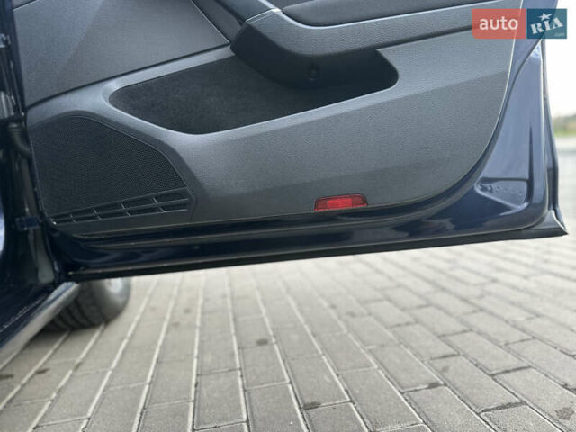 Синій Фольксваген e-Golf, об'ємом двигуна 0 л та пробігом 135 тис. км за 8350 $, фото 19 на Automoto.ua