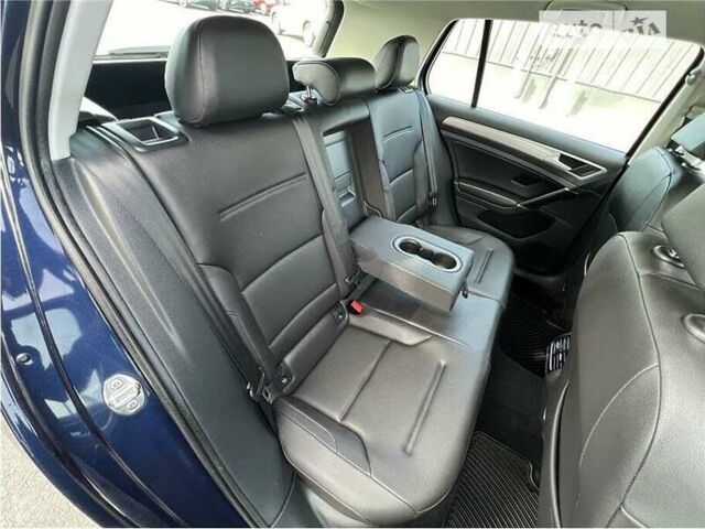 Синий Фольксваген e-Golf, объемом двигателя 0 л и пробегом 81 тыс. км за 2900 $, фото 16 на Automoto.ua