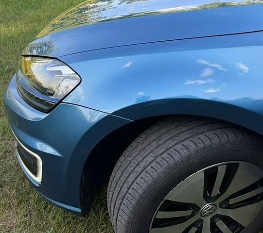 Синий Фольксваген e-Golf, объемом двигателя 0 л и пробегом 86 тыс. км за 8700 $, фото 10 на Automoto.ua
