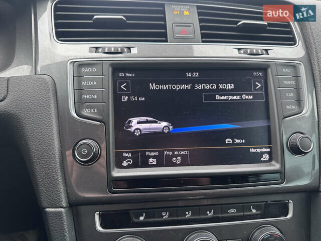 Синий Фольксваген e-Golf, объемом двигателя 0 л и пробегом 114 тыс. км за 8750 $, фото 10 на Automoto.ua