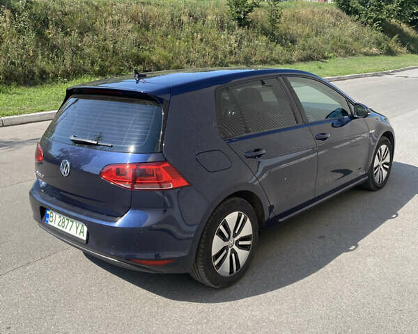 Синий Фольксваген e-Golf, объемом двигателя 0 л и пробегом 126 тыс. км за 10500 $, фото 1 на Automoto.ua