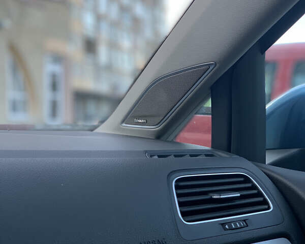 Синій Фольксваген e-Golf, об'ємом двигуна 0 л та пробігом 98 тис. км за 11100 $, фото 6 на Automoto.ua