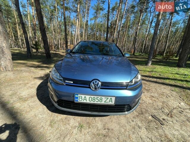 Синий Фольксваген e-Golf, объемом двигателя 0 л и пробегом 175 тыс. км за 8700 $, фото 12 на Automoto.ua