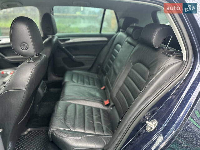 Синий Фольксваген e-Golf, объемом двигателя 0 л и пробегом 114 тыс. км за 8750 $, фото 5 на Automoto.ua