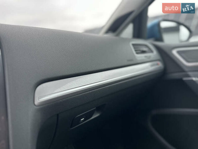 Синий Фольксваген e-Golf, объемом двигателя 0 л и пробегом 168 тыс. км за 7350 $, фото 66 на Automoto.ua