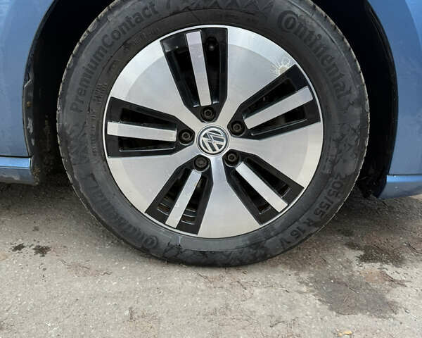 Синій Фольксваген e-Golf, об'ємом двигуна 0 л та пробігом 139 тис. км за 9999 $, фото 19 на Automoto.ua
