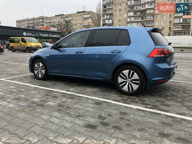 Синий Фольксваген e-Golf, объемом двигателя 0 л и пробегом 117 тыс. км за 10600 $, фото 8 на Automoto.ua