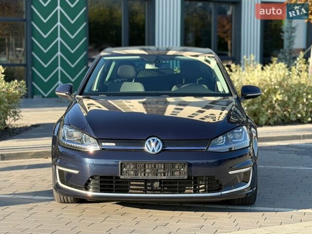 Синий Фольксваген e-Golf, объемом двигателя 0 л и пробегом 148 тыс. км за 8200 $, фото 1 на Automoto.ua