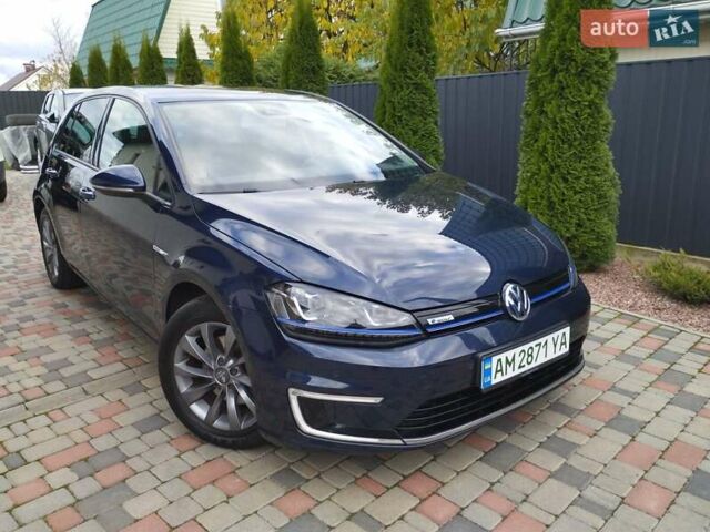 Синий Фольксваген e-Golf, объемом двигателя 0 л и пробегом 123 тыс. км за 8950 $, фото 5 на Automoto.ua