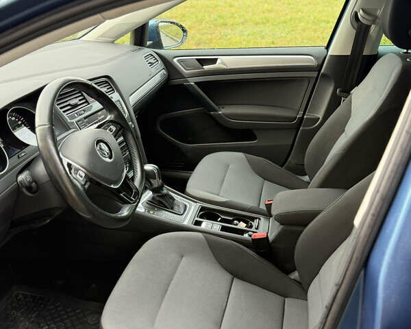 Синій Фольксваген e-Golf, об'ємом двигуна 0 л та пробігом 101 тис. км за 7500 $, фото 11 на Automoto.ua