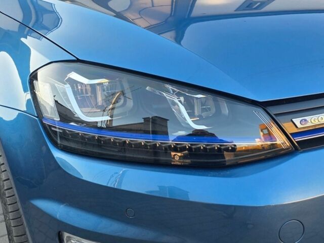 Синий Фольксваген e-Golf, объемом двигателя 0 л и пробегом 135 тыс. км за 8900 $, фото 5 на Automoto.ua