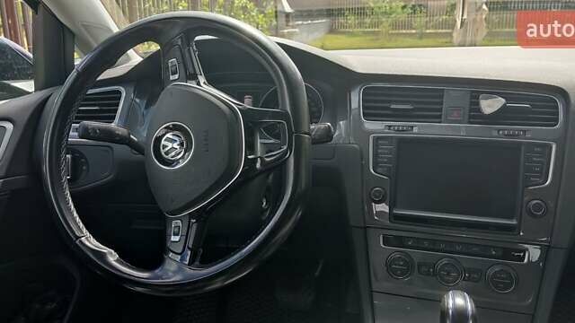 Синий Фольксваген e-Golf, объемом двигателя 0 л и пробегом 110 тыс. км за 8750 $, фото 7 на Automoto.ua