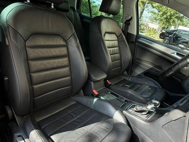 Синий Фольксваген e-Golf, объемом двигателя 0 л и пробегом 165 тыс. км за 9899 $, фото 4 на Automoto.ua