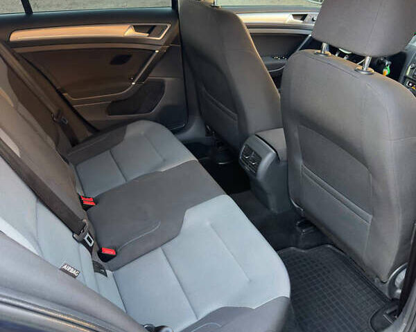 Синий Фольксваген e-Golf, объемом двигателя 0 л и пробегом 84 тыс. км за 9400 $, фото 20 на Automoto.ua