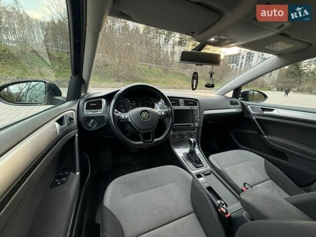 Синій Фольксваген e-Golf, об'ємом двигуна 0 л та пробігом 211 тис. км за 7999 $, фото 31 на Automoto.ua