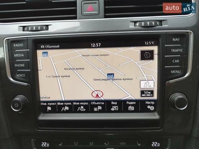 Синий Фольксваген e-Golf, объемом двигателя 0 л и пробегом 123 тыс. км за 8950 $, фото 15 на Automoto.ua