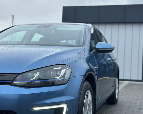 Синий Фольксваген e-Golf, объемом двигателя 0 л и пробегом 168 тыс. км за 7350 $, фото 7 на Automoto.ua