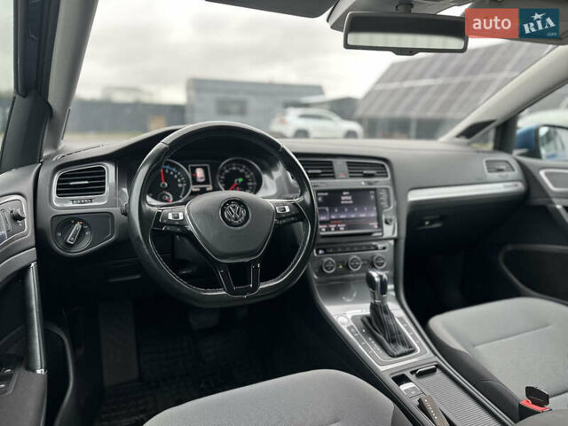 Синий Фольксваген e-Golf, объемом двигателя 0 л и пробегом 168 тыс. км за 7350 $, фото 80 на Automoto.ua