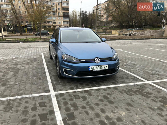 Синий Фольксваген e-Golf, объемом двигателя 0 л и пробегом 117 тыс. км за 10600 $, фото 1 на Automoto.ua
