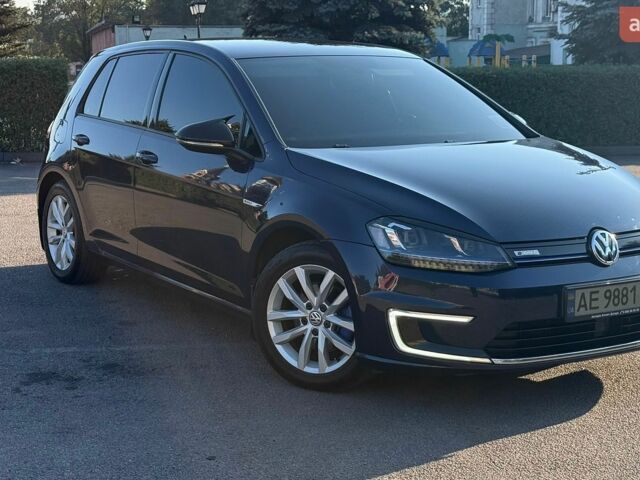 Синий Фольксваген e-Golf, объемом двигателя 0 л и пробегом 185 тыс. км за 10500 $, фото 4 на Automoto.ua