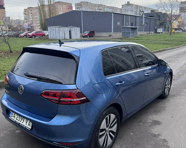 Синий Фольксваген e-Golf, объемом двигателя 0 л и пробегом 99 тыс. км за 9500 $, фото 13 на Automoto.ua