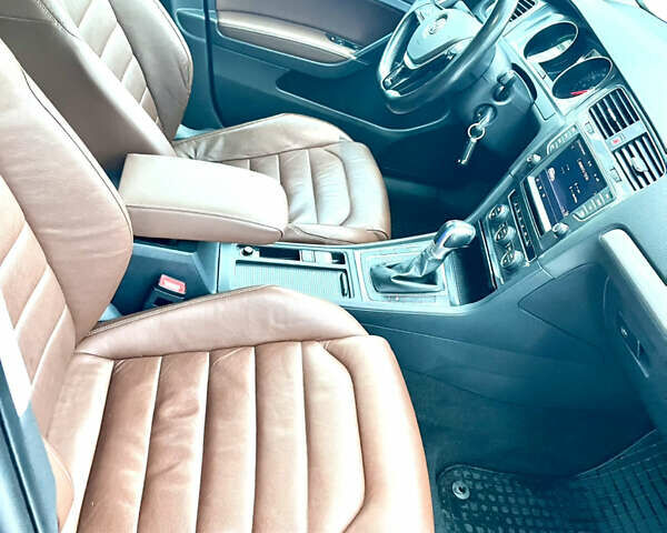 Синій Фольксваген e-Golf, об'ємом двигуна 0 л та пробігом 118 тис. км за 8900 $, фото 11 на Automoto.ua