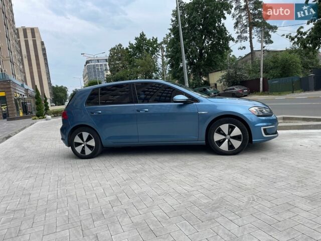 Синій Фольксваген e-Golf, об'ємом двигуна 0 л та пробігом 98 тис. км за 8799 $, фото 5 на Automoto.ua