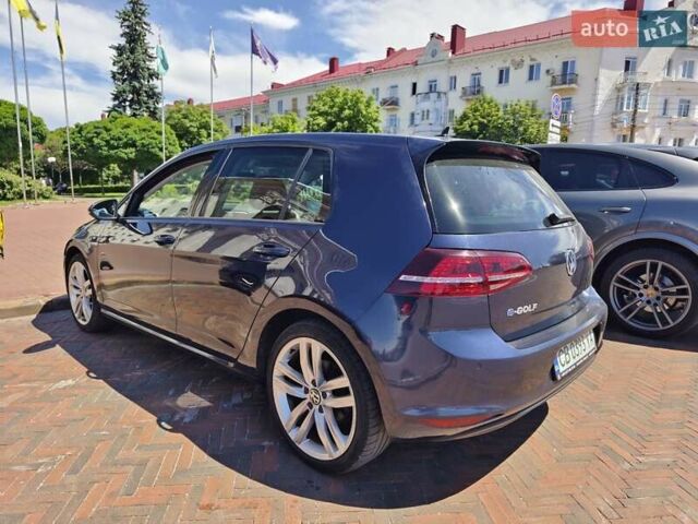 Синий Фольксваген e-Golf, объемом двигателя 0 л и пробегом 140 тыс. км за 8400 $, фото 4 на Automoto.ua