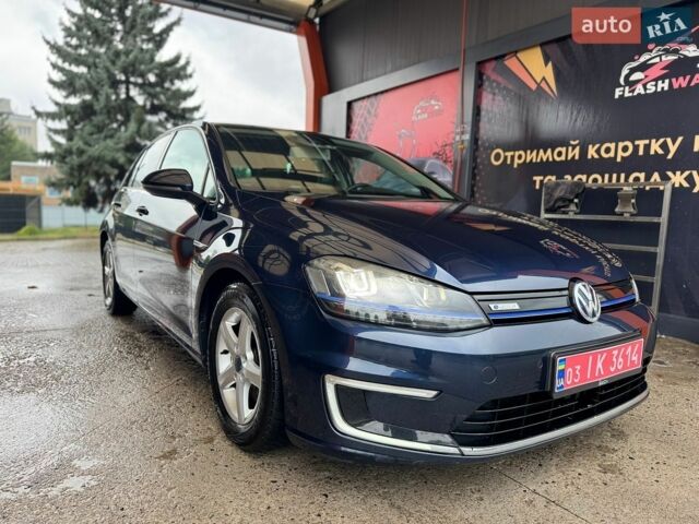 Синий Фольксваген e-Golf, объемом двигателя 0 л и пробегом 153 тыс. км за 8999 $, фото 2 на Automoto.ua