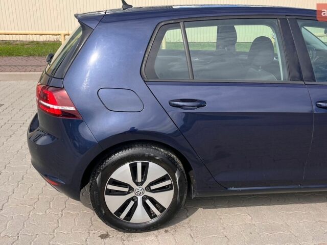 Синій Фольксваген e-Golf, об'ємом двигуна 0 л та пробігом 171 тис. км за 8199 $, фото 8 на Automoto.ua