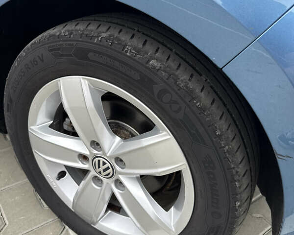 Синий Фольксваген e-Golf, объемом двигателя 0 л и пробегом 105 тыс. км за 7600 $, фото 14 на Automoto.ua