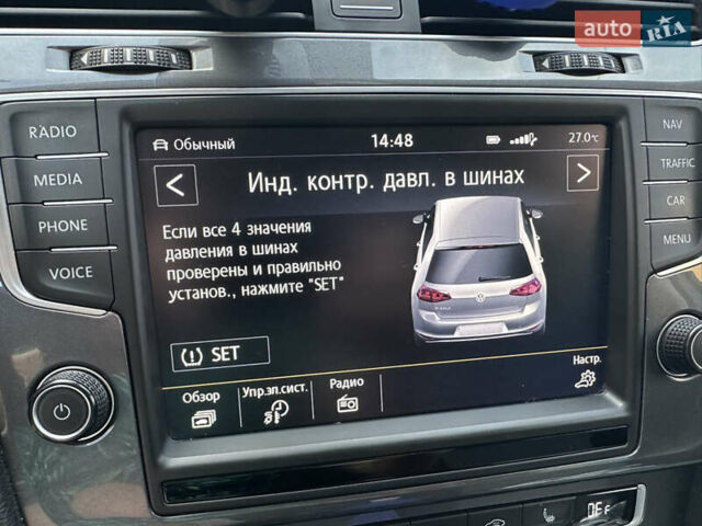 Синий Фольксваген e-Golf, объемом двигателя 0 л и пробегом 106 тыс. км за 9700 $, фото 20 на Automoto.ua